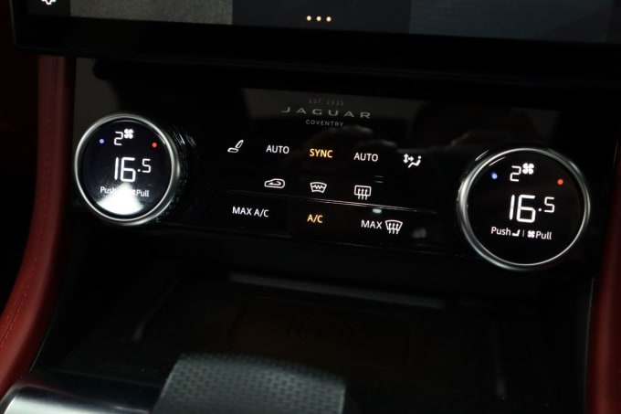 2025 Jaguar F-pace
