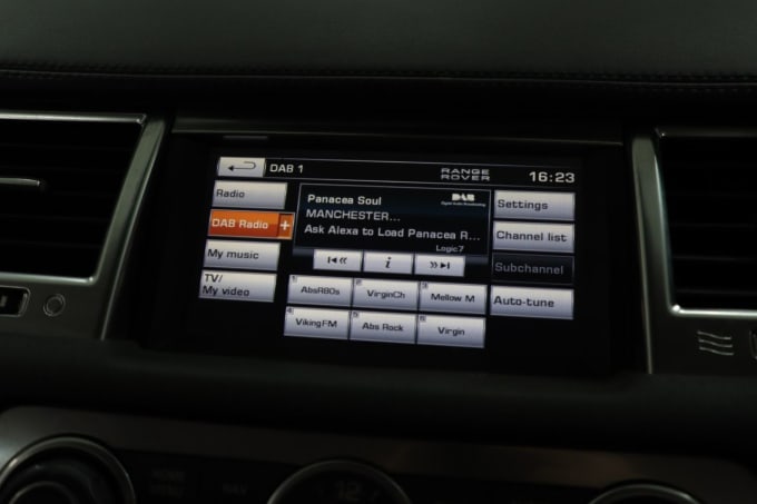 2025 Land Rover Range Rover Sport