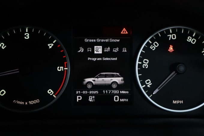 2025 Land Rover Range Rover Sport