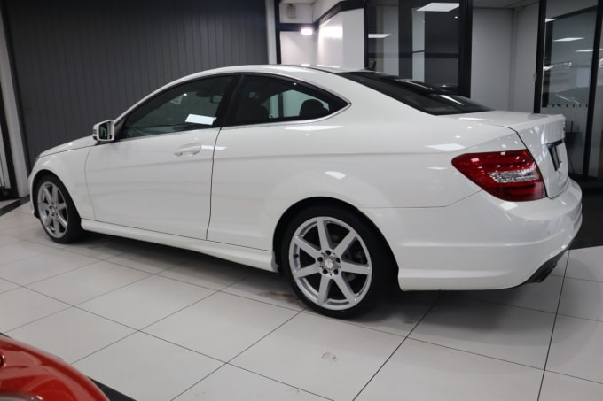 2025 Mercedes-benz C-class