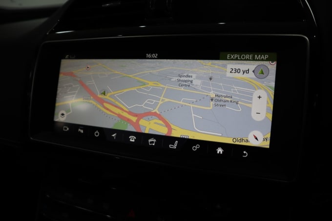 2025 Jaguar Xe