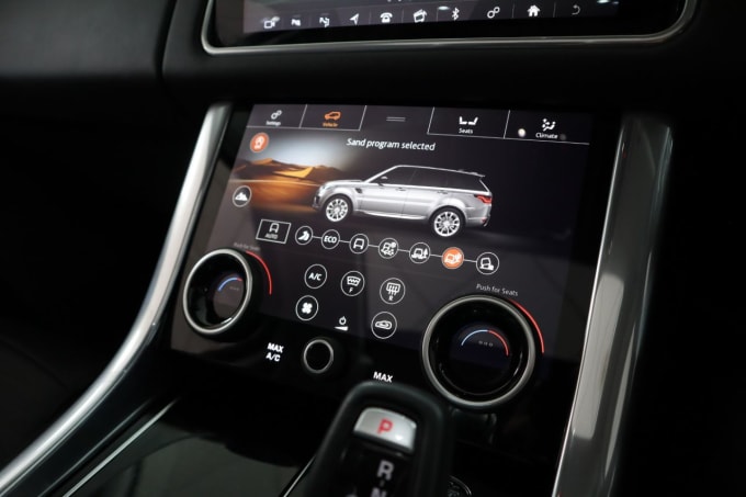 2025 Land Rover Range Rover Sport