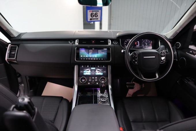 2025 Land Rover Range Rover Sport