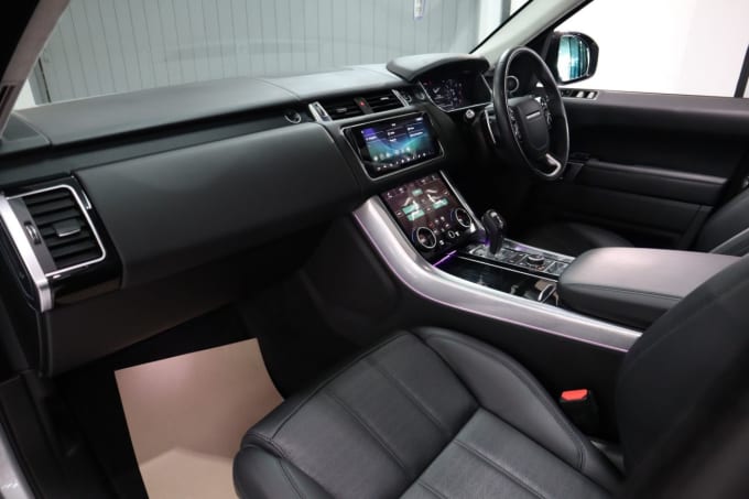 2025 Land Rover Range Rover Sport