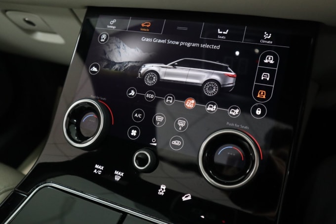 2025 Land Rover Range Rover Velar