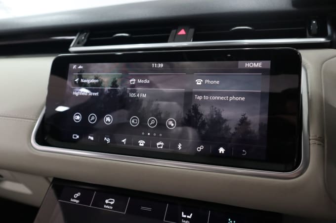 2025 Land Rover Range Rover Velar