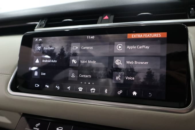 2025 Land Rover Range Rover Velar