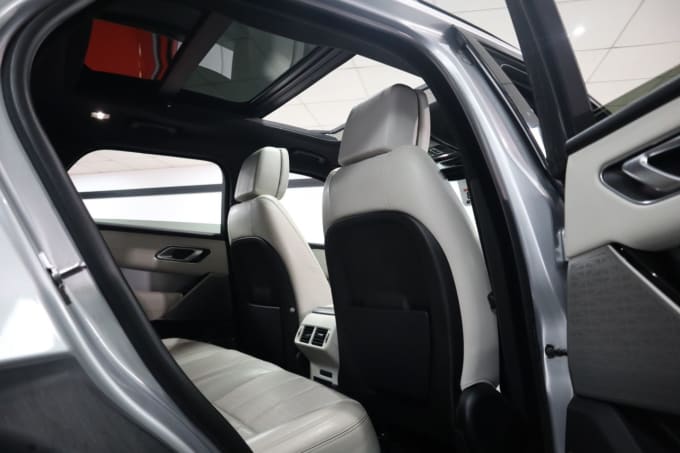 2025 Land Rover Range Rover Velar