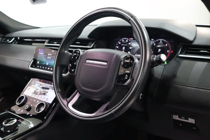 2025 Land Rover Range Rover Velar