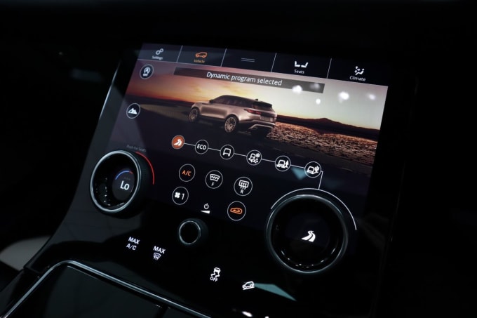 2025 Land Rover Range Rover Velar