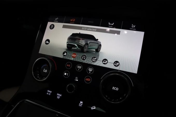 2025 Land Rover Range Rover Velar