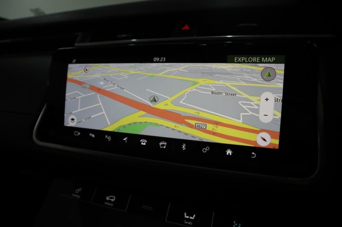2025 Land Rover Range Rover Velar