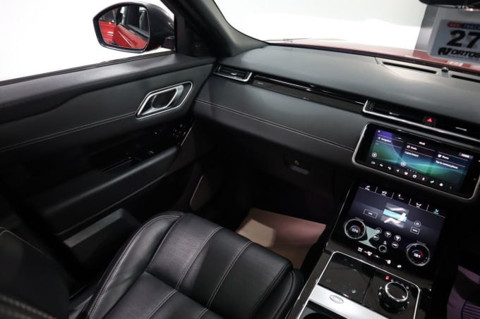 2025 Land Rover Range Rover Velar