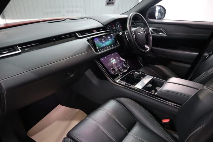 2025 Land Rover Range Rover Velar