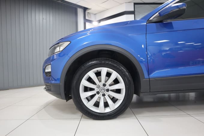 2025 Volkswagen T-roc