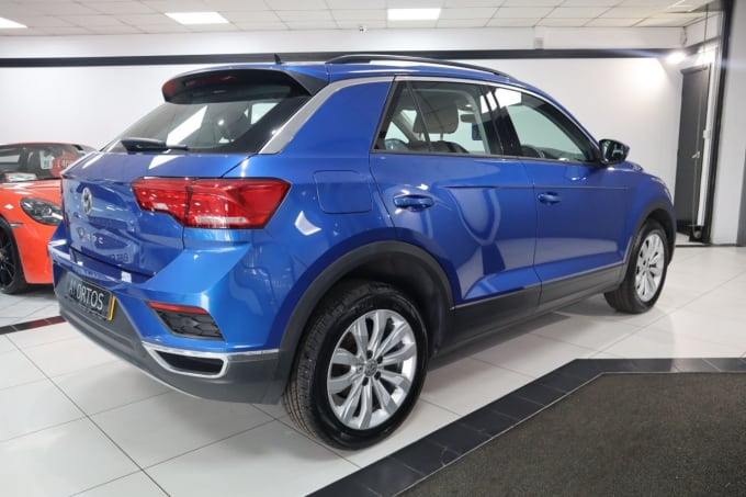 2025 Volkswagen T-roc
