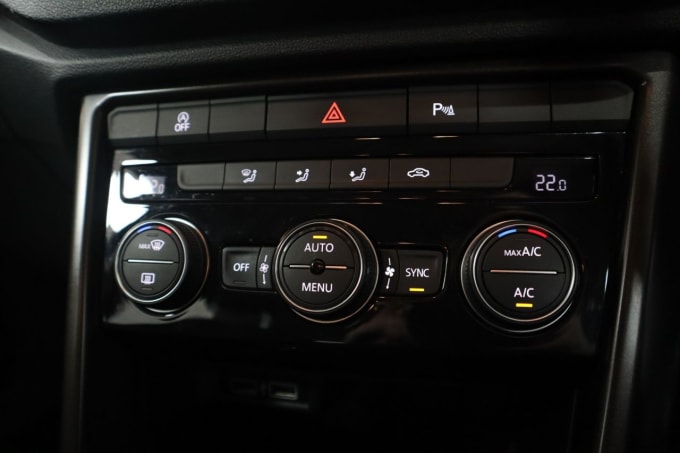 2025 Volkswagen T-roc