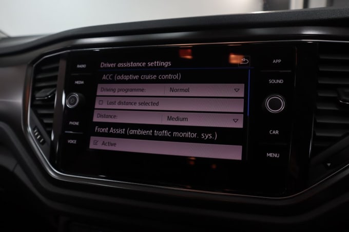 2025 Volkswagen T-roc