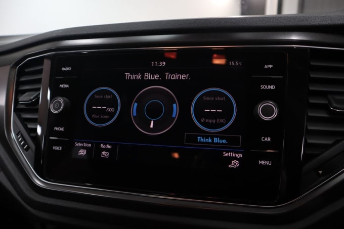 2025 Volkswagen T-roc