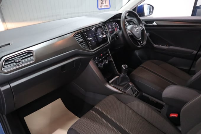 2025 Volkswagen T-roc
