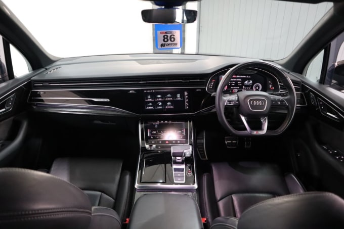 2025 Audi Q7