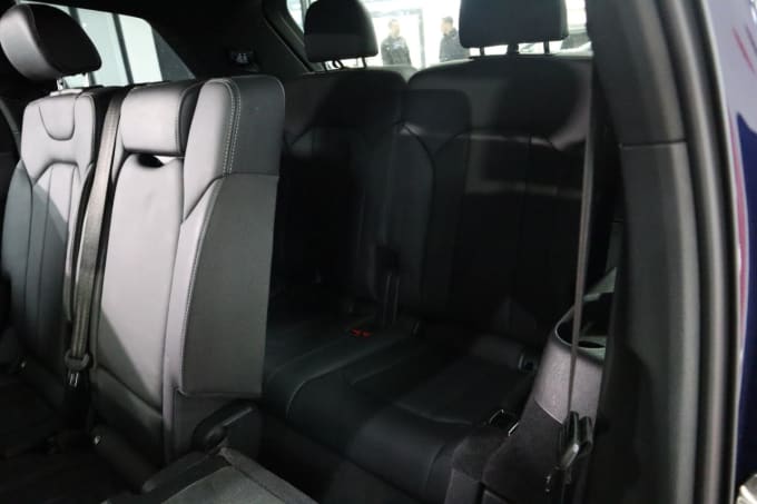 2025 Audi Q7