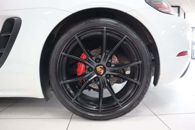 2025 Porsche 718 Boxster