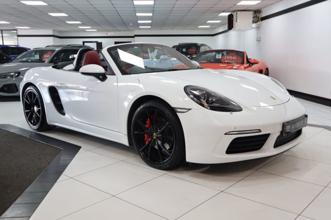 2025 Porsche 718 Boxster