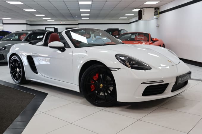 2025 Porsche 718 Boxster