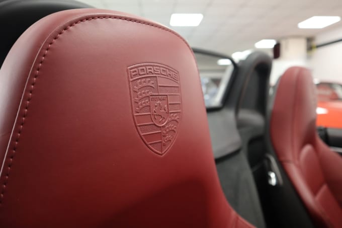 2025 Porsche 718 Boxster