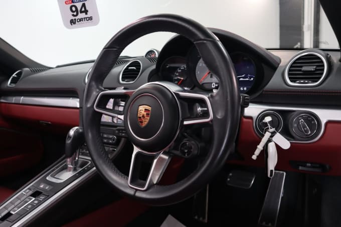2025 Porsche 718 Boxster