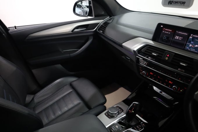 2025 BMW X3