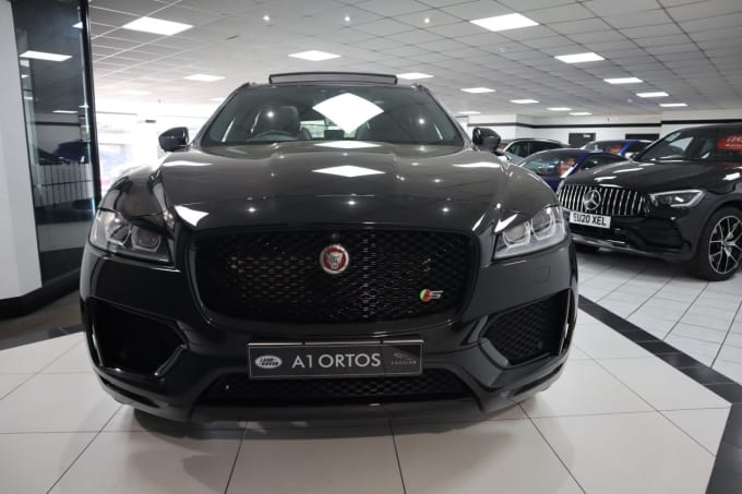 2025 Jaguar F-pace