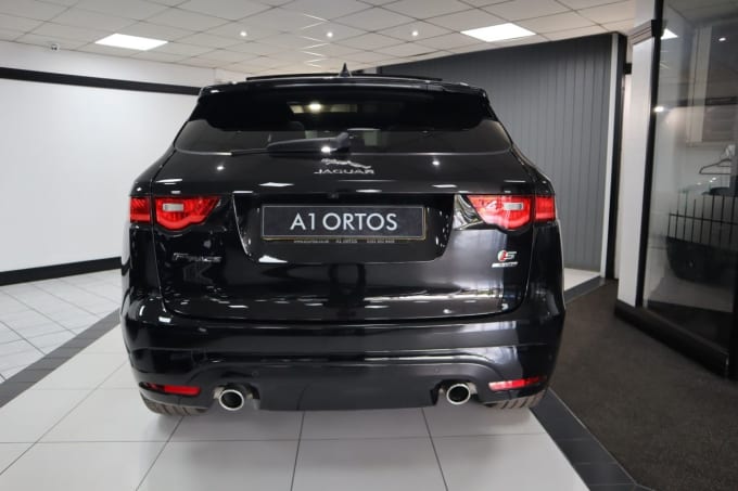 2025 Jaguar F-pace