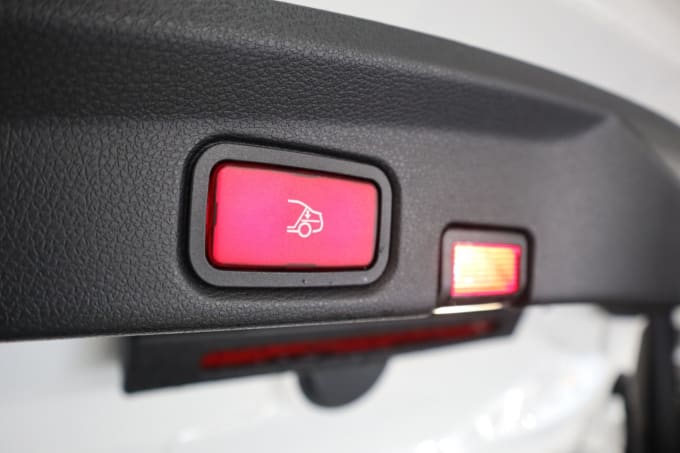 2025 Mercedes-benz E-class