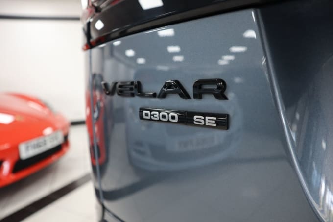 2025 Land Rover Range Rover Velar