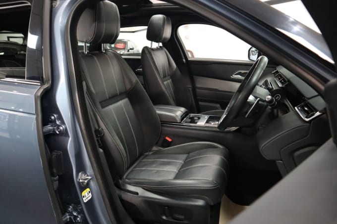 2025 Land Rover Range Rover Velar