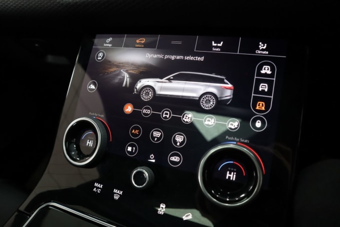 2025 Land Rover Range Rover Velar