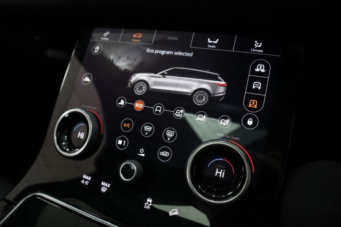 2025 Land Rover Range Rover Velar