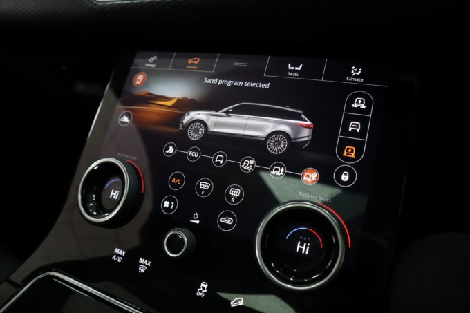 2025 Land Rover Range Rover Velar