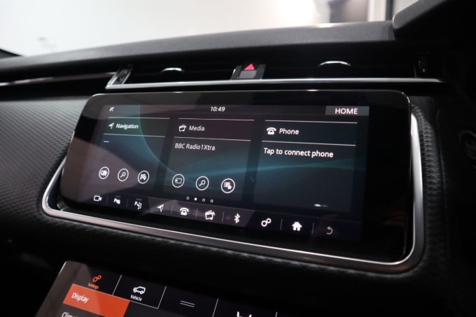 2025 Land Rover Range Rover Velar