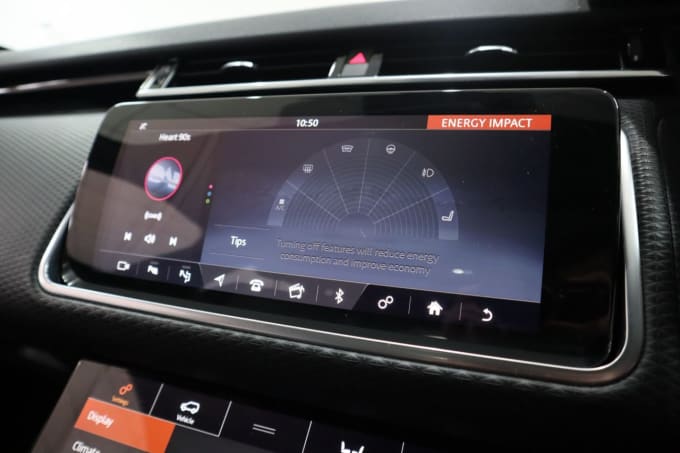 2025 Land Rover Range Rover Velar