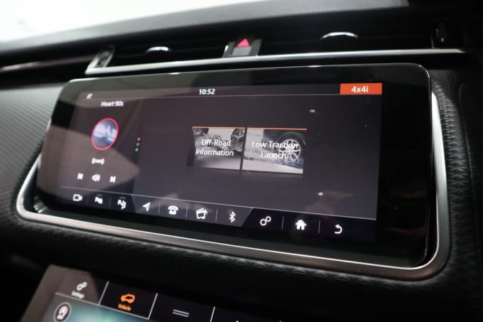 2025 Land Rover Range Rover Velar
