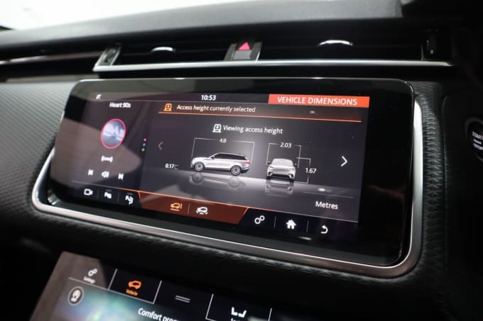 2025 Land Rover Range Rover Velar