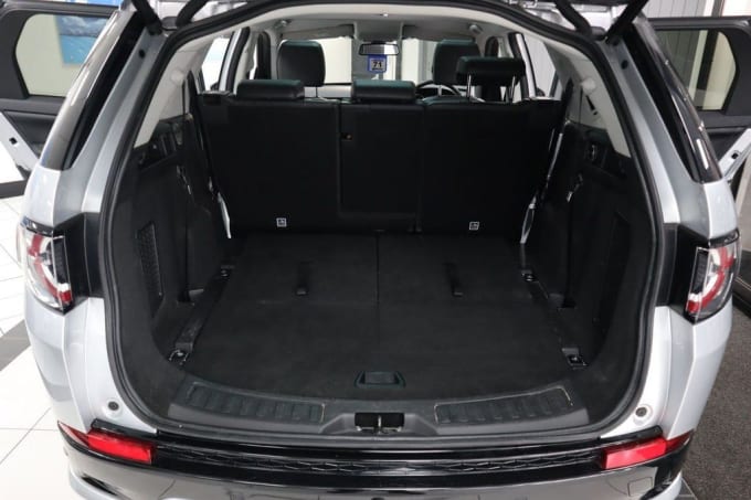 2025 Land Rover Discovery Sport