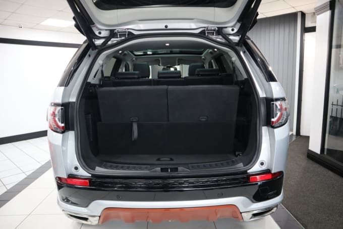 2025 Land Rover Discovery Sport