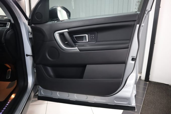 2025 Land Rover Discovery Sport