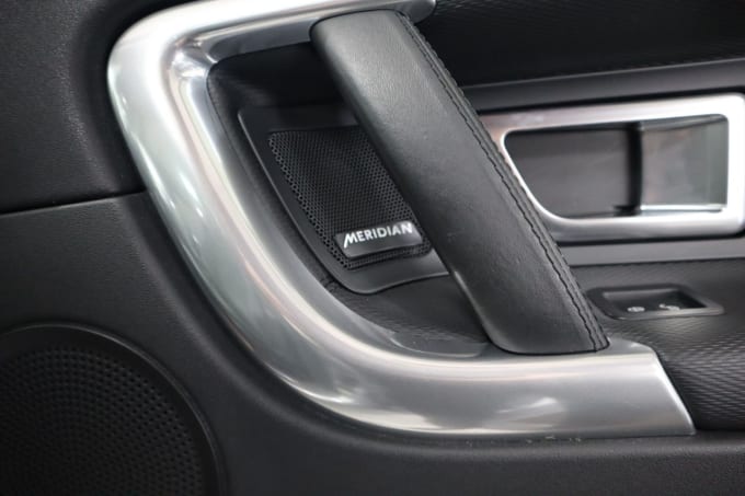 2025 Land Rover Discovery Sport