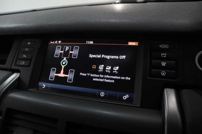 2025 Land Rover Discovery Sport
