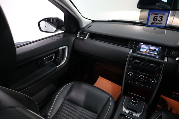 2025 Land Rover Discovery Sport